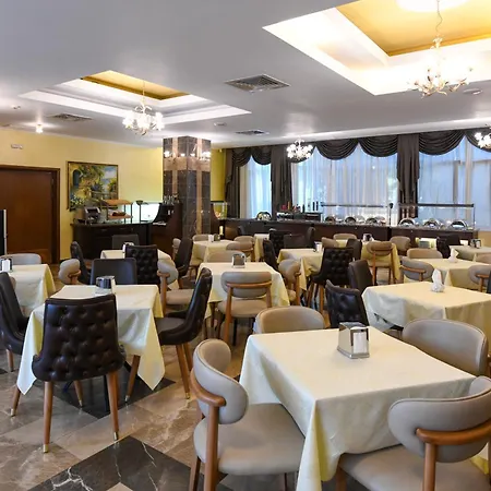 Hotel Saturn Hotel 5*