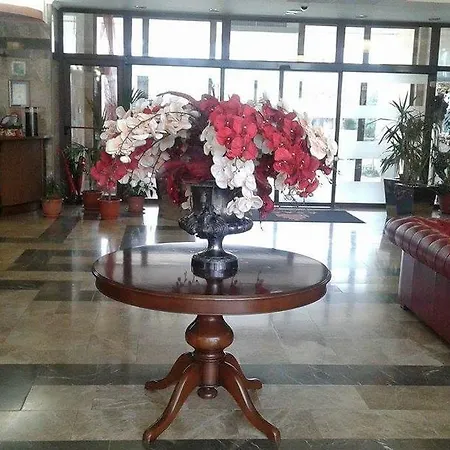 Hotel Hotel Saturn Saturn
