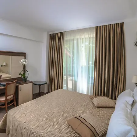Hotel Saturn 호텔 새턴