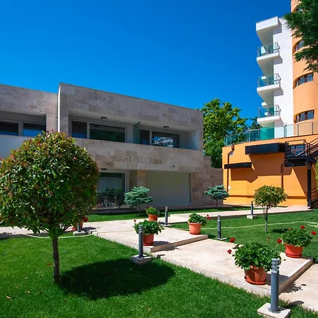 Szálloda Hotel Saturn