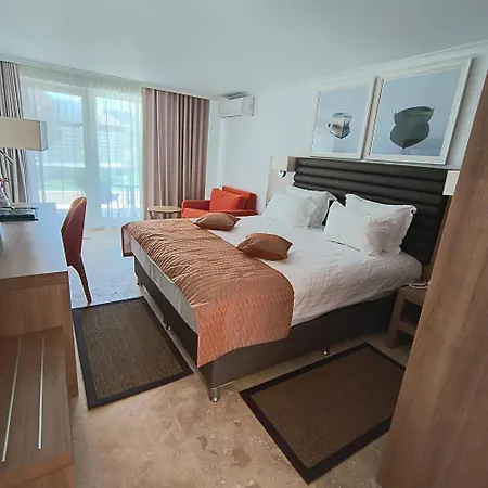 Hotel Saturn Hotel 5*