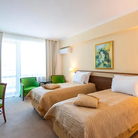 Hotel Saturn 호텔