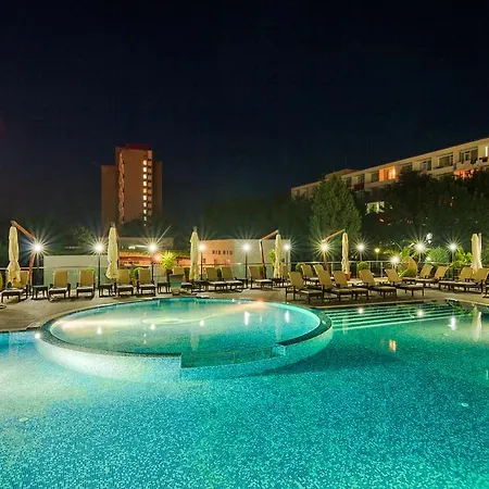 Hotel Saturn 호텔