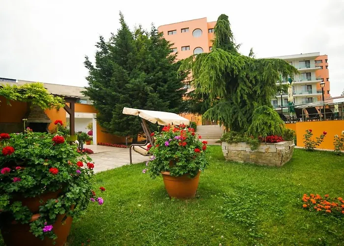 Hotel Saturn Szálloda 5*