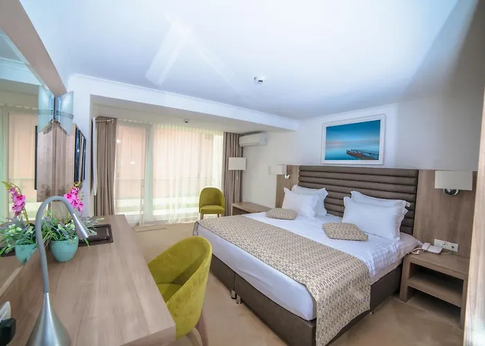 Szálloda Hotel Saturn Saturn